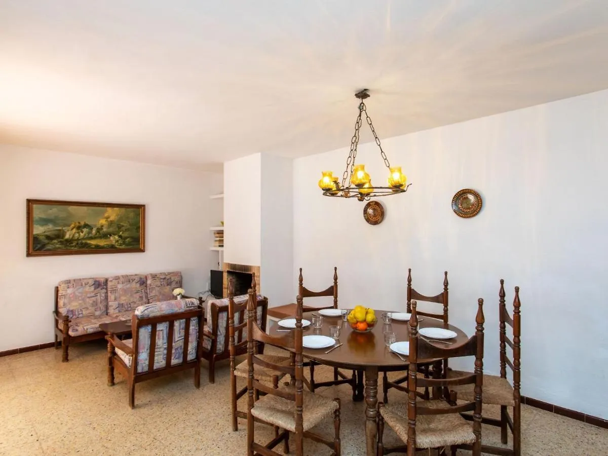 Apartment S'Esquirol Nº3 By Interhome Begur